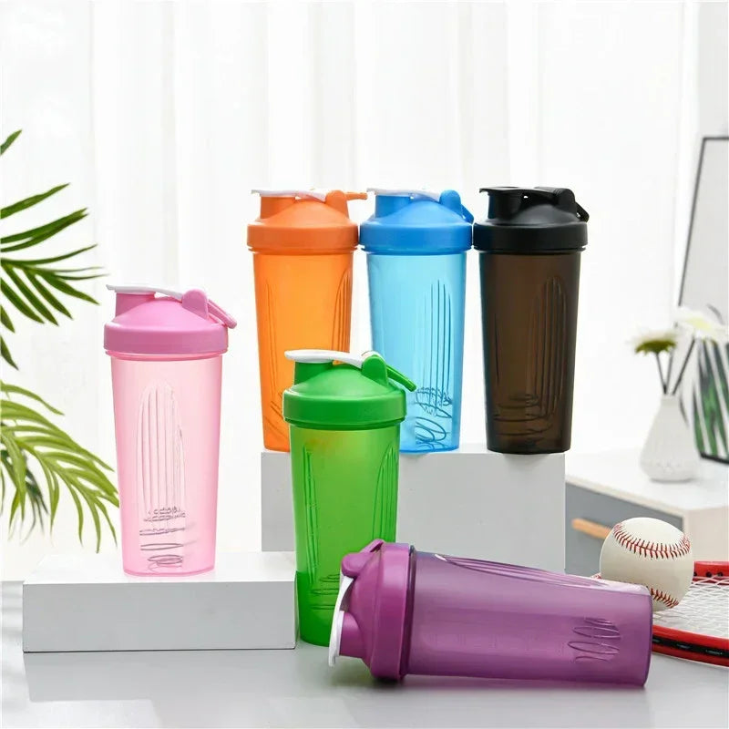 600ml Portable Protein Powder Shaker Bottle Leak Proof Water Bottle.