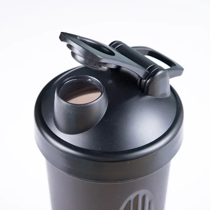 600ml Portable Protein Powder Shaker Bottle Leak Proof Water Bottle.